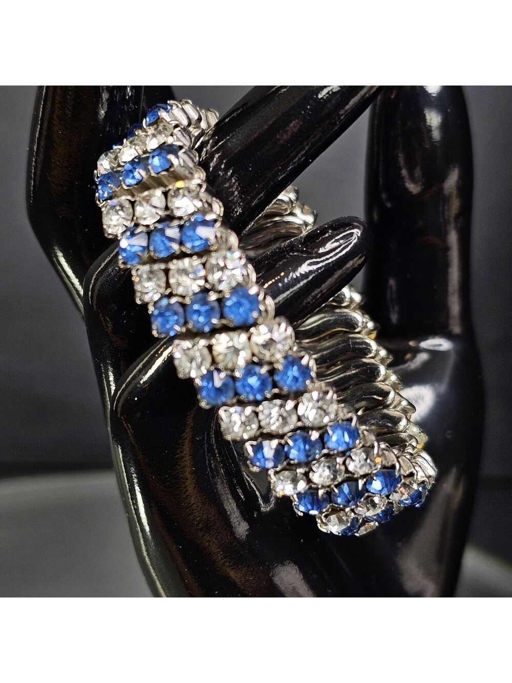 USA Made Bracelet Blue And White Rhinestone Women Self Adjustable One Size 4 All - Picture 9 of 11